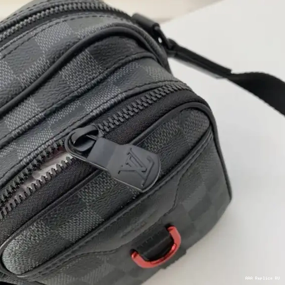 Aaa replica bags UTILITY VUITTON MESSENGER LOUIS BAG 0503